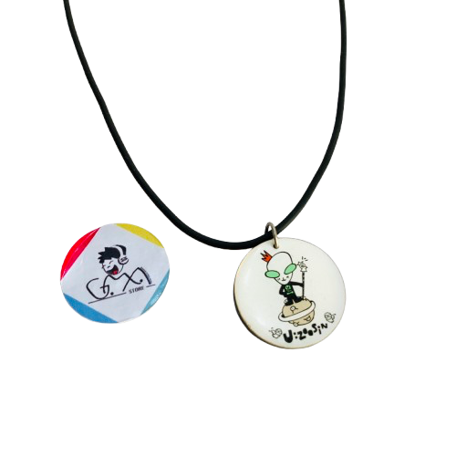 IMG_5439 COLLARES ACRILICOS - KIM HYUNG-JOONG - Imagen 1